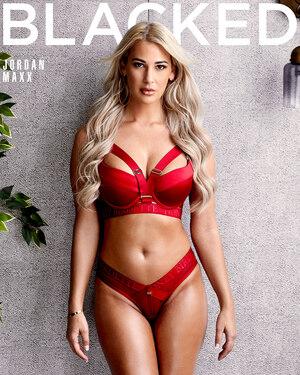 Original 2000 px/ 2500 px