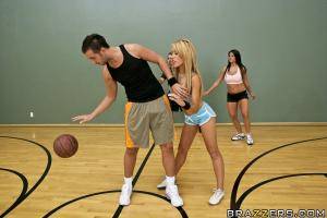 Original 900 px/ 600 px