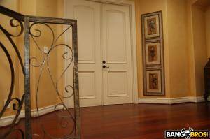 Original 2000 px/ 1333 px