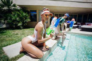 Original 900 px/ 600 px