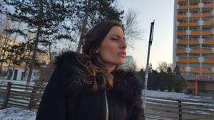 Original 1142 px/ 643 px