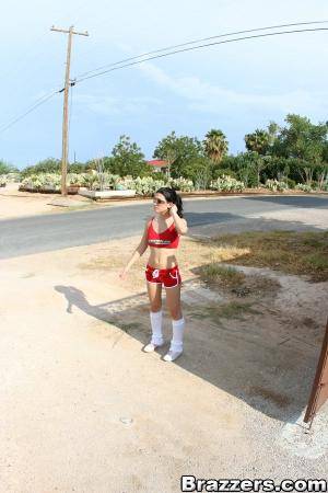 Original 600 px/ 900 px