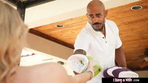 Original 2500 px/ 1406 px