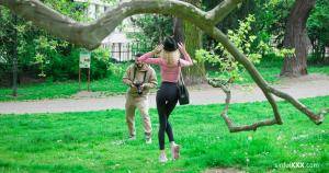 Original 5000 px/ 2637 px