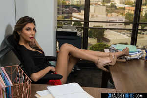 Original 2500 px/ 1667 px