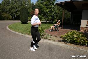 Original 3000 px/ 2000 px