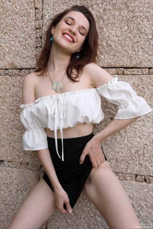 Original 2667 px/ 4000 px