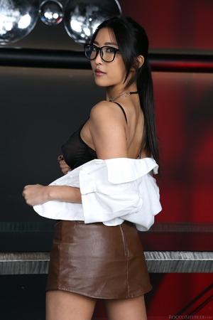 Original 1280 px/ 1920 px