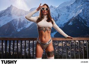 Original 2727 px/ 2000 px