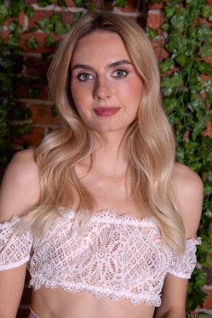 Original 4480 px/ 6720 px