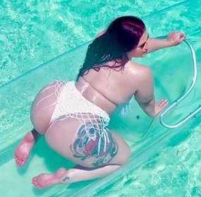 Original 285 px/ 279 px