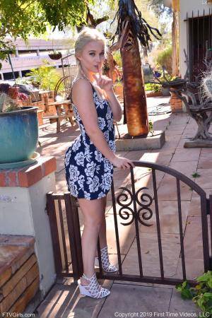 Original 852 px/ 1280 px