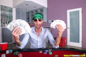 Original 3840 px/ 2560 px