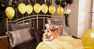 Original 6000 px/ 3164 px