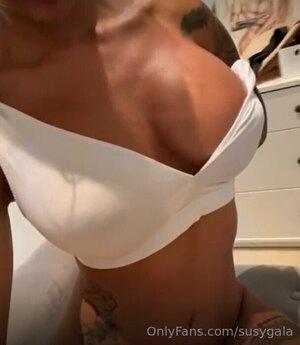 Original 608 px/ 700 px