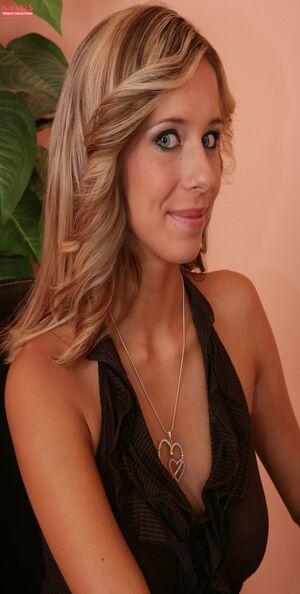 Original 1500 px/ 2970 px