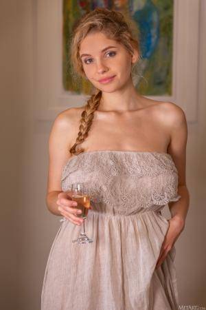 Original 3840 px/ 5760 px