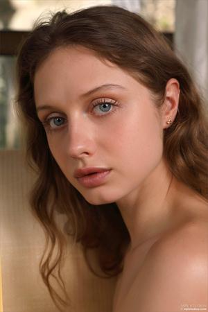 Original 2667 px/ 4000 px