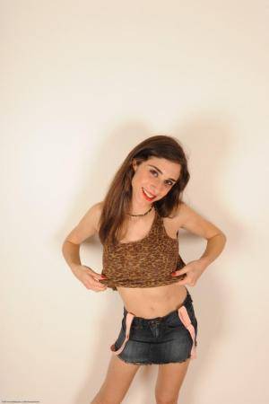 Original 682 px/ 1024 px