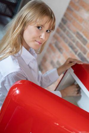 Original 4480 px/ 6720 px