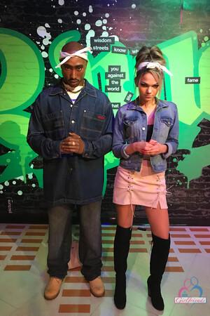 Original 2000 px/ 3000 px