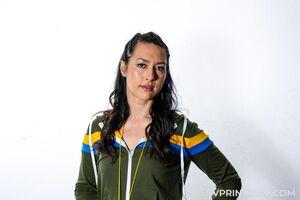 Original 1617 px/ 1080 px