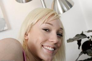 Original 1600 px/ 1064 px