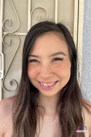 Original 2000 px/ 3000 px