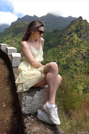 Original 2667 px/ 4000 px