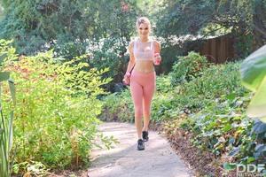 Original 4000 px/ 2668 px