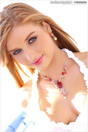 Original 900 px/ 1350 px