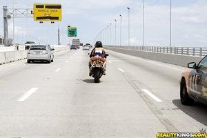 Original 900 px/ 600 px