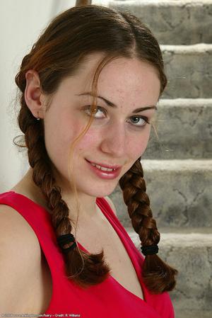 Original 684 px/ 1024 px