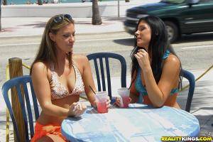 Original 900 px/ 602 px