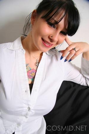 Original 1067 px/ 1600 px