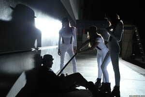 Original 2499 px/ 1663 px