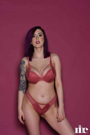 Original 855 px/ 1280 px