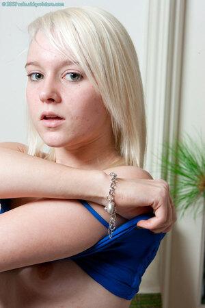 Original 981 px/ 1472 px