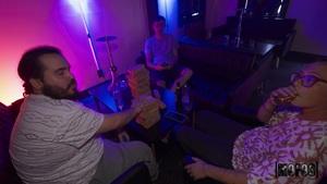 #Mofos - Lucy Foxx - Hookah Bar