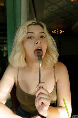 Original 1280 px/ 1920 px