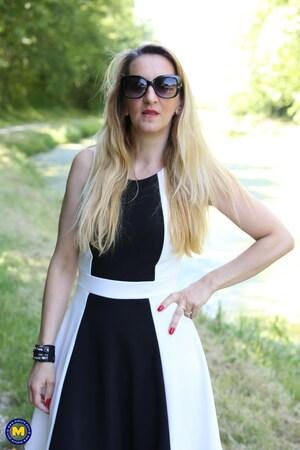 Original 1706 px/ 2560 px