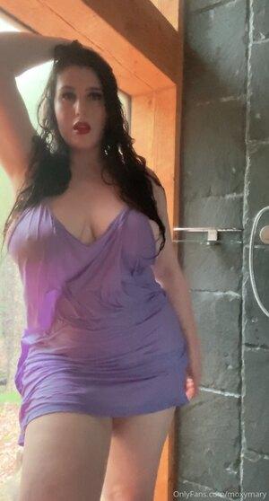 Original 581 px/ 1080 px