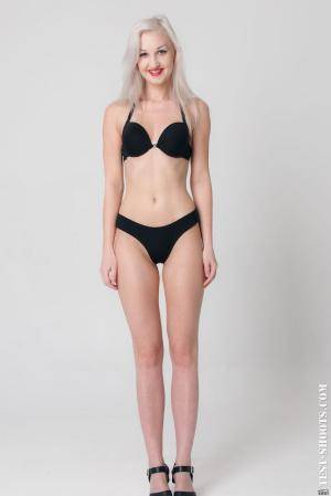 Original 854 px/ 1280 px