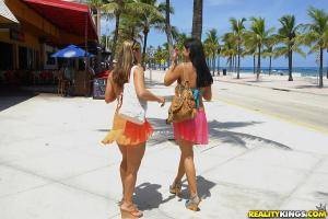 Original 900 px/ 602 px