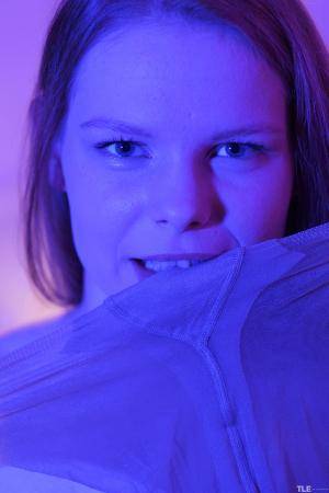 Original 4000 px/ 6000 px