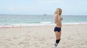 Original 900 px/ 506 px