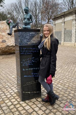 Original 2000 px/ 3000 px