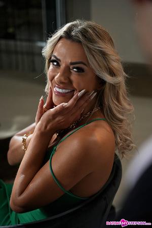 Original 4672 px/ 7008 px