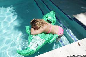 Original 2000 px/ 1333 px