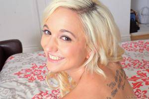 Original 3000 px/ 2000 px